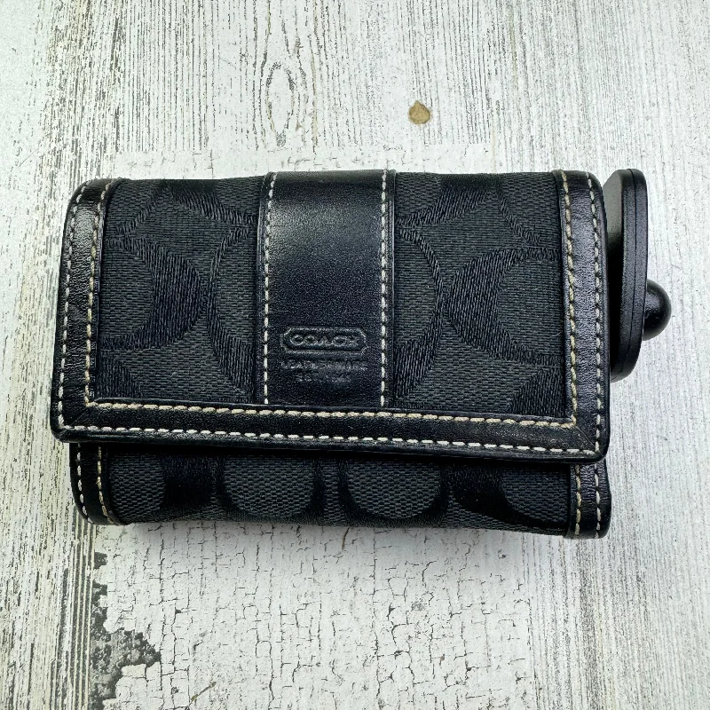 Wallet Designer By Coach  Size: Small