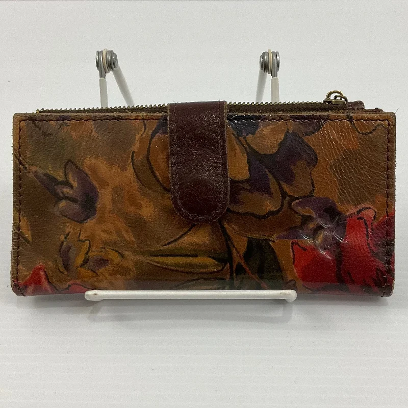 Wallet Designer By Patricia Nash  Size: Medium