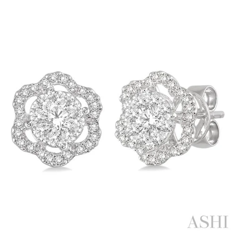 5/8 Ctw Round Cut Diamond Lovebright Earrings in 14K White Gold