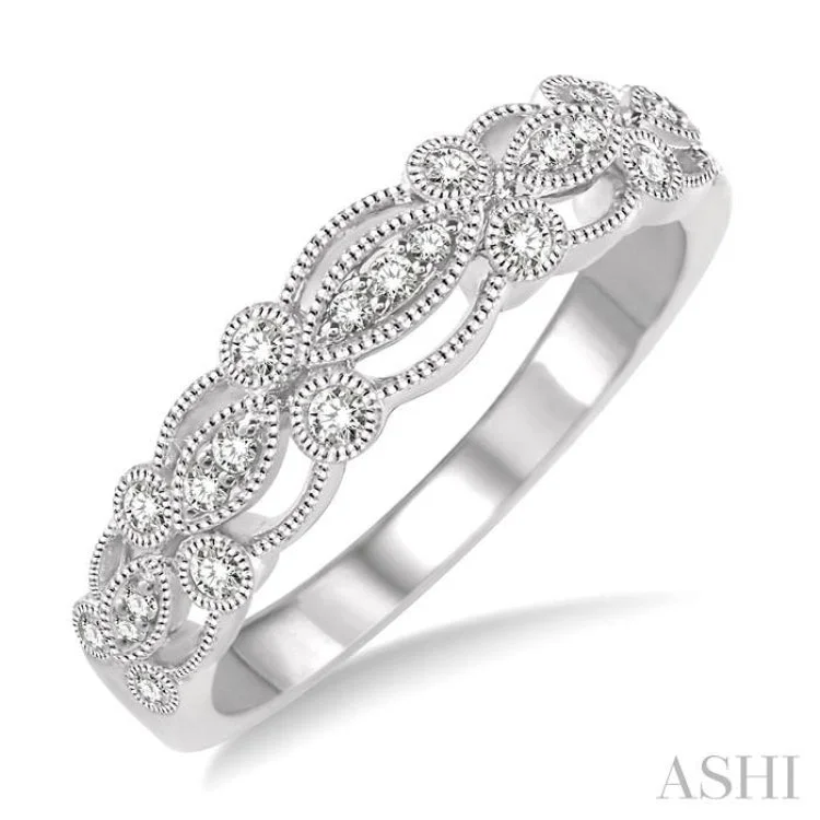 1/4 Ctw Marquise and Round Lattice Diamond Wedding Band in 14K White Gold