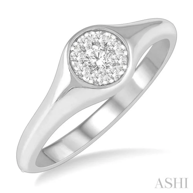 1/4 ctw Round Shape Lovebright Diamond Ring in 14K White Gold