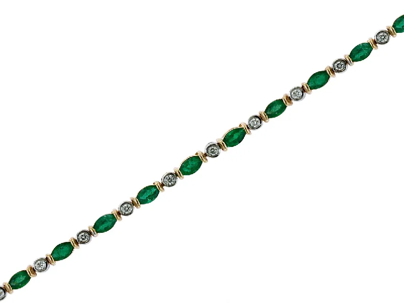 14kt. Marquise shaped emerald and diamond bracelet