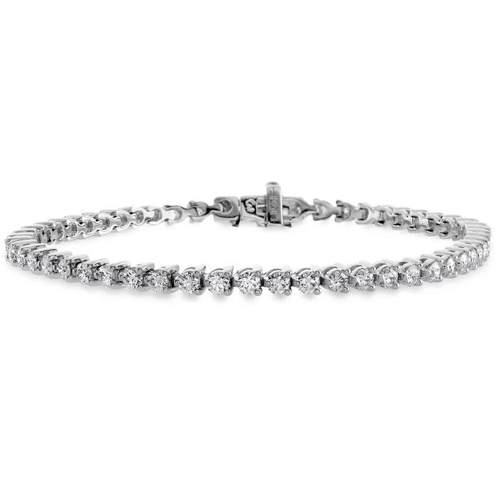 18Kt. White Gold 4.38Ctdw Natural Hearts On Fire Select Temptation Line Bracelet