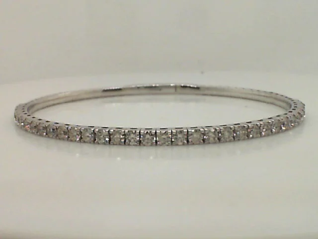 14Kt. White Gold 2.47Ctdw Natural Round Diamond Flex Bangle Bracelet